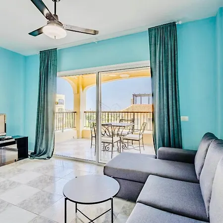 Apartamento La Paz. Lovely Overlooking The Golf And Sea
