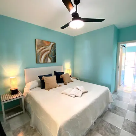 Apartamento La Paz. Lovely Overlooking The Golf And Sea